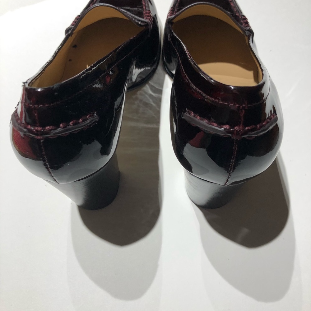 Micheal Kors cranberry shiny shoes - Picture 2 of 6